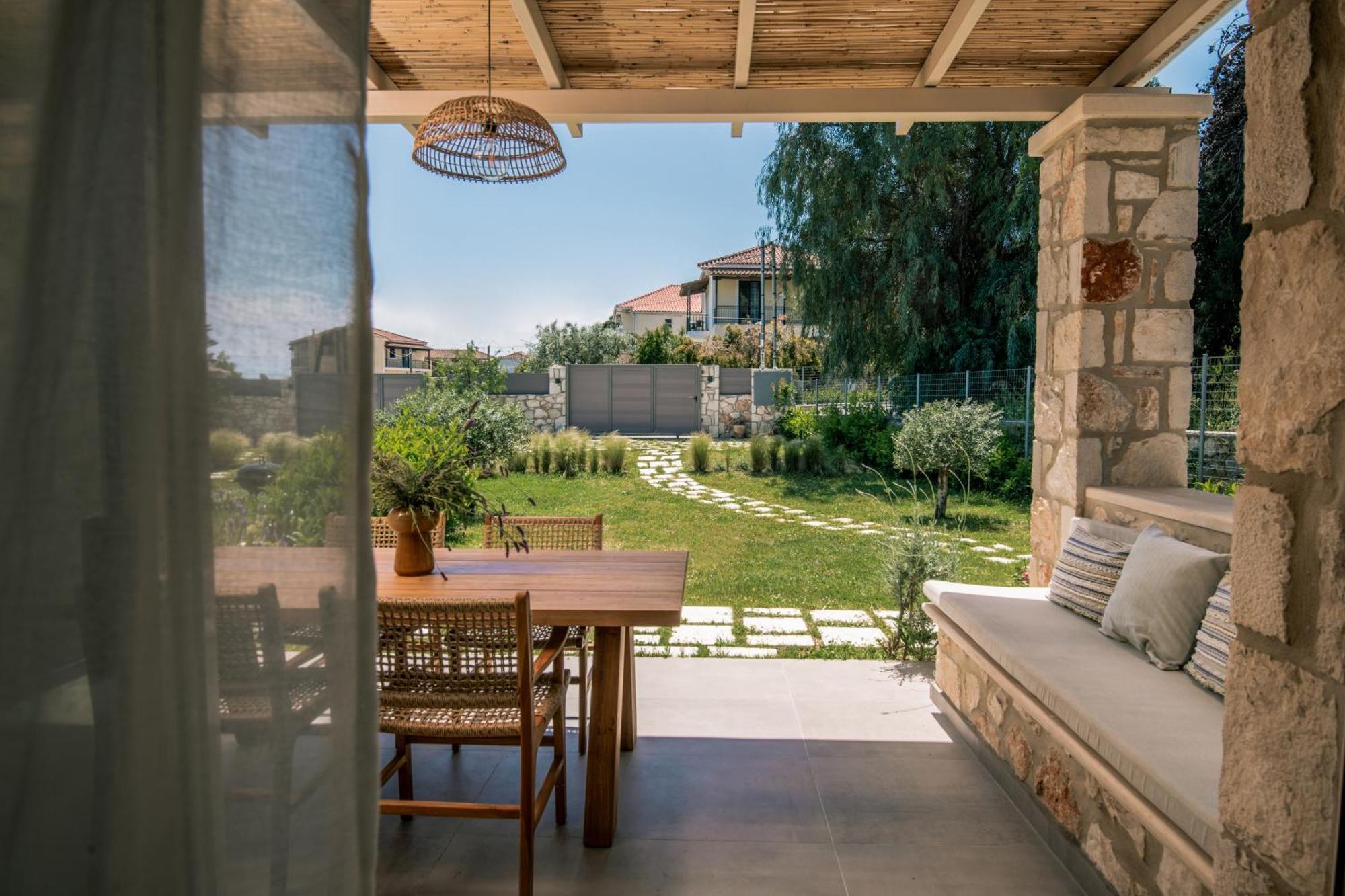Arignote Suites Лаганас Экстерьер фото