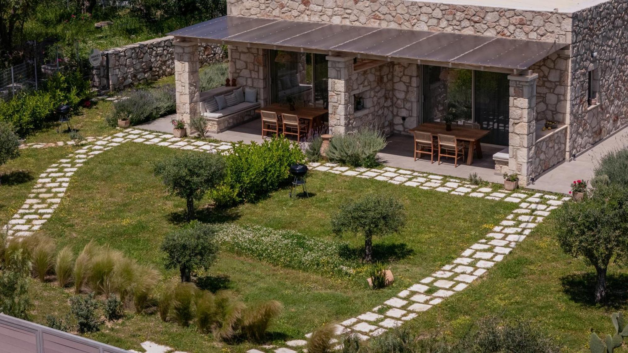 Arignote Suites Лаганас Экстерьер фото